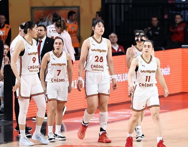 阿联酋女篮大放异彩，获得第四名